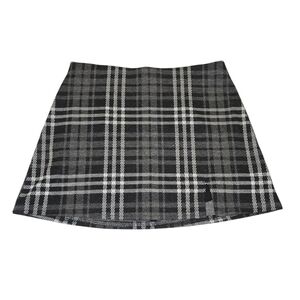 American Eagle Outfitters Black and White Knit Plaid Mini Skort